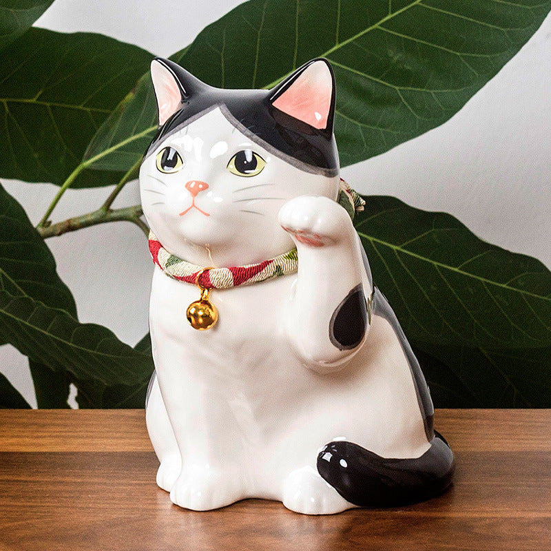 Japan Yakushigama - Blessing Cute Lucky Cat