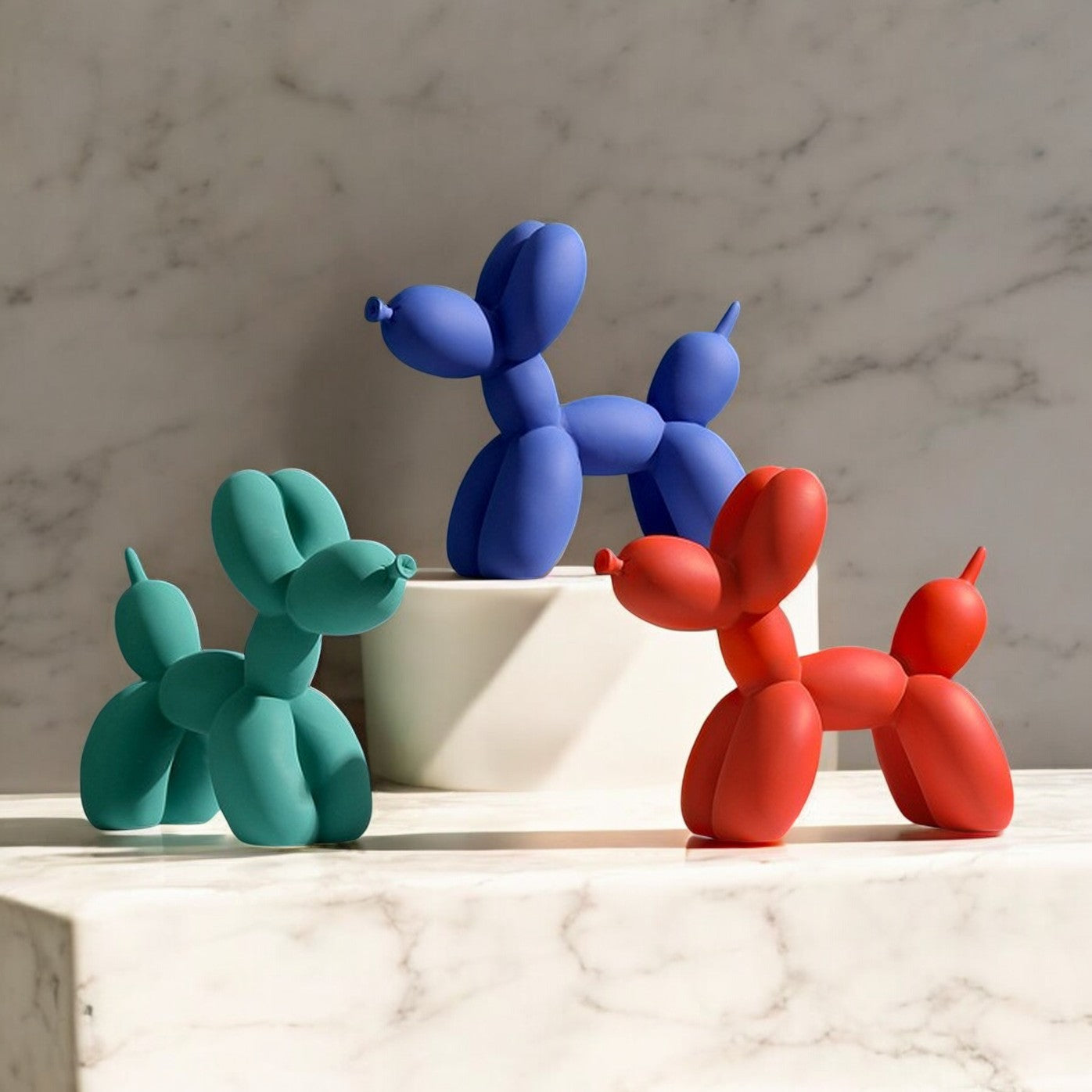 Balloon Dog Sculpture (Yellow)